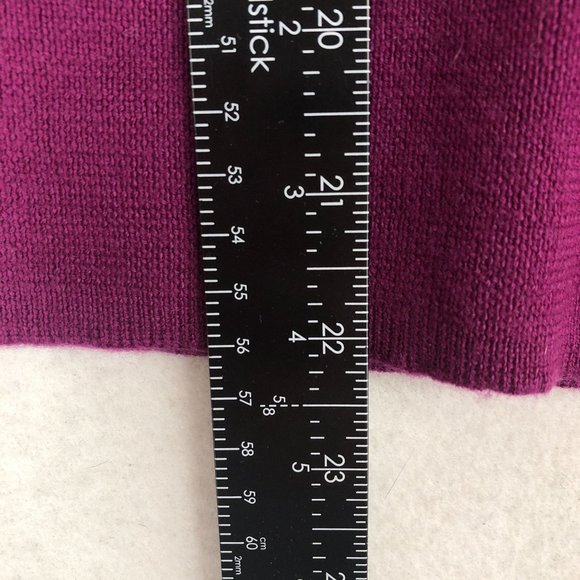 Halogen Women's Size Medium Purple 100% Merino Wool Knit V-Neck Cardigan Sweater - Picture 6 of 9